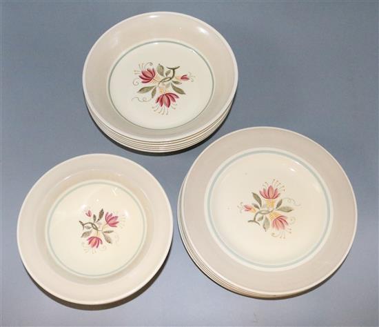 Wood & Sons part dinner service